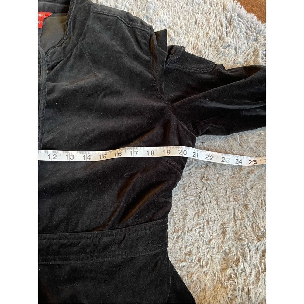 Sundance women’s black velour button front jacket size 14 - Picture 4 of 4